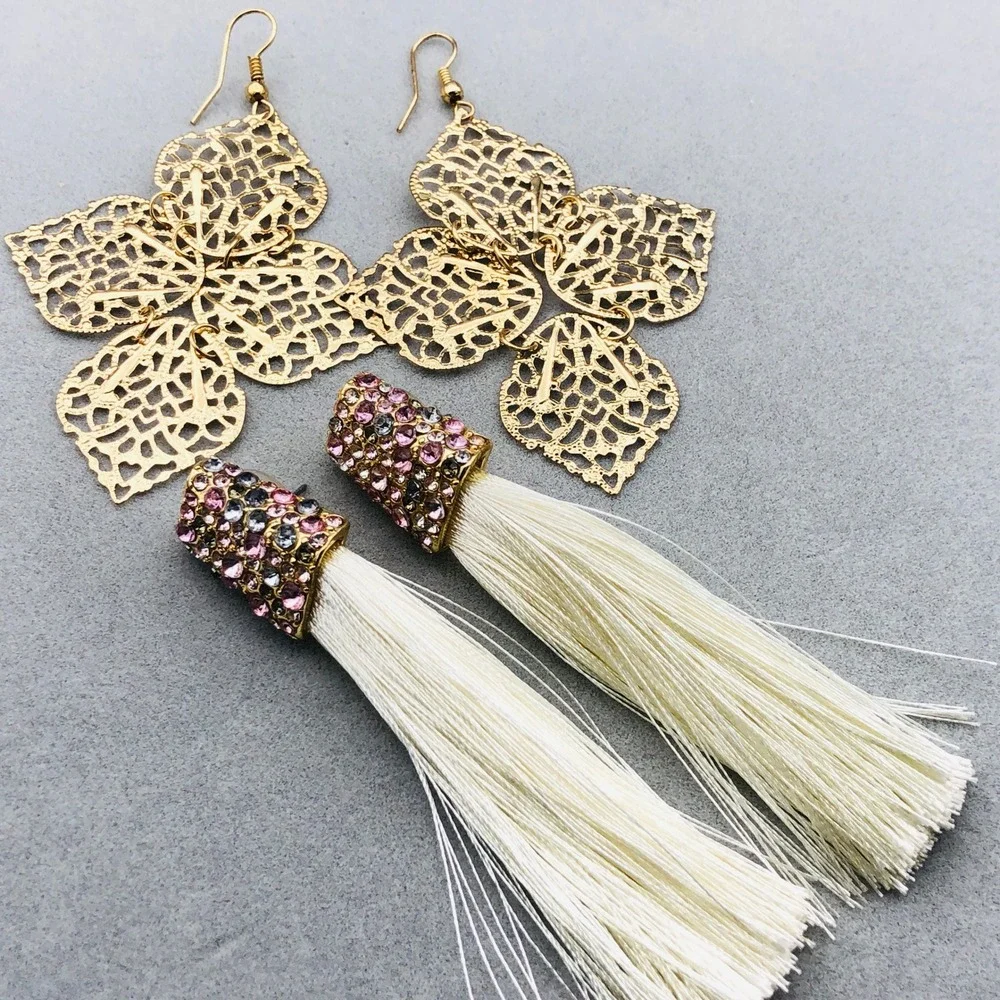 Dangle Earrings Set 2 Pair Gold Tone Chandelier Pink Rhinestone White Tassel